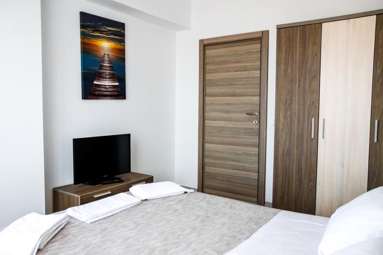 Aqua Vista Nuba - Vedere Top La Mare Si Lac - Apartament 2 Camere Summerland - Mamaia Kültér fotó